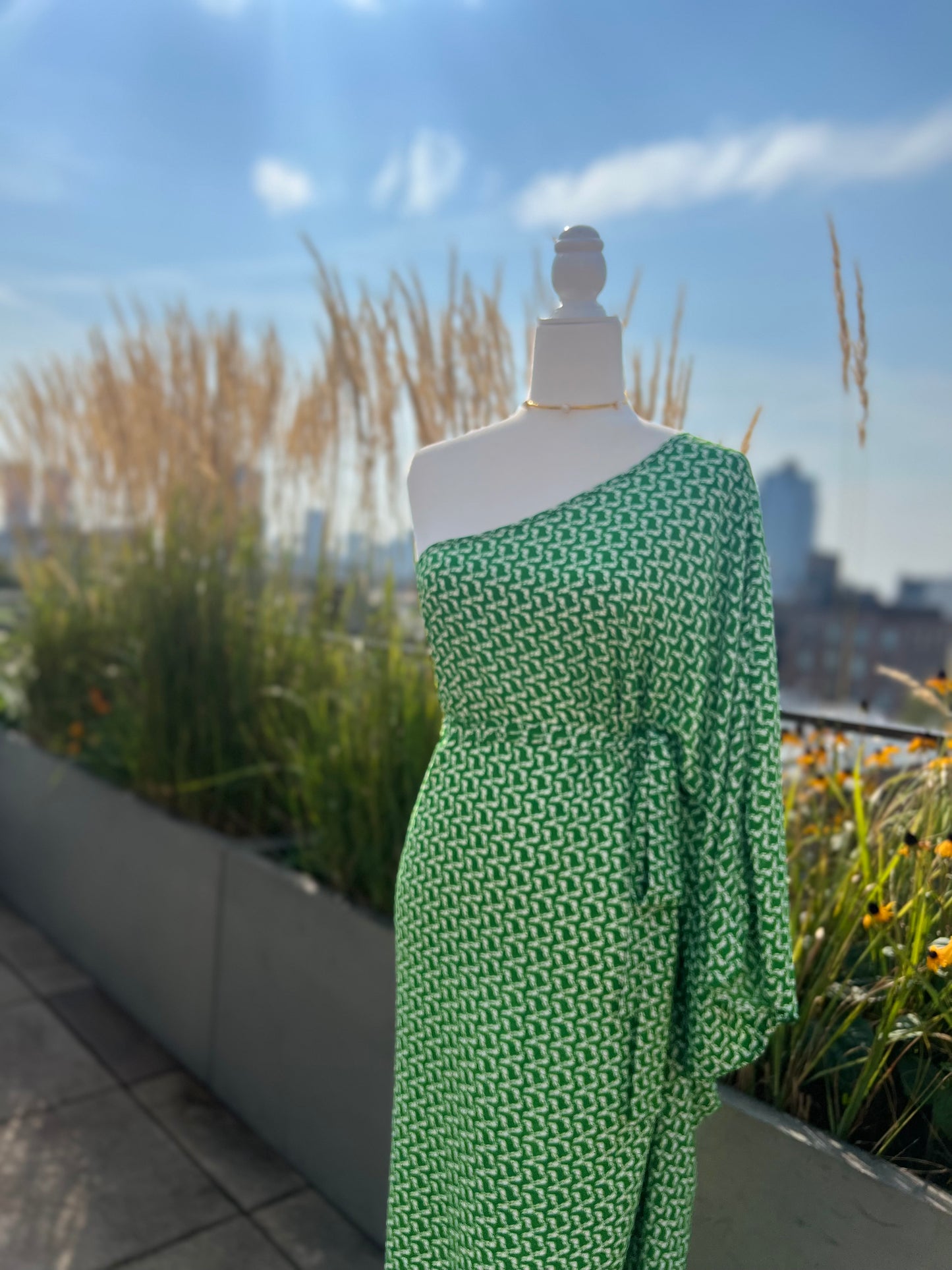 Sol Kaftan ONE LEFT